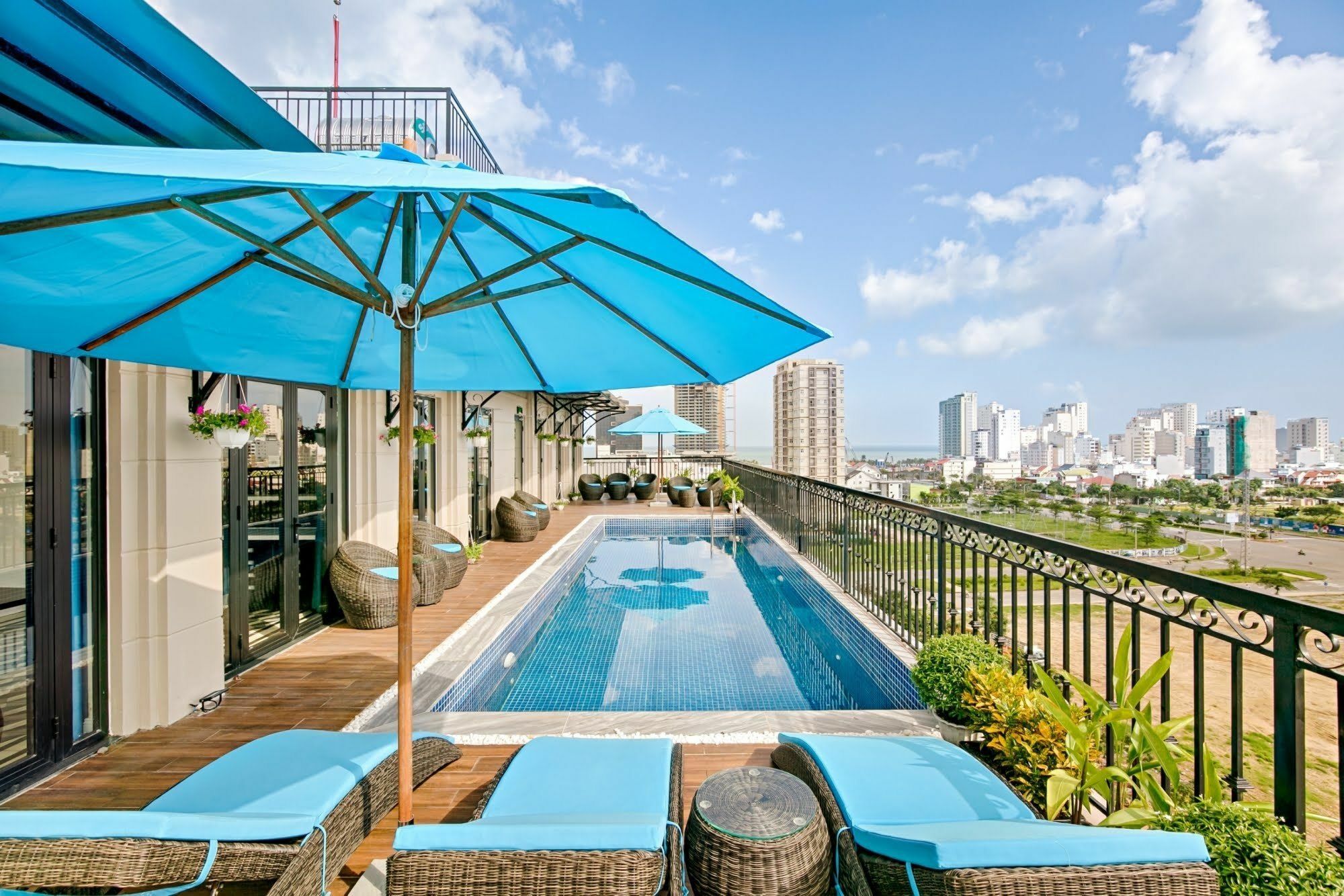 The Herriott Hotel & Suite Đà Nẵng Extérieur photo